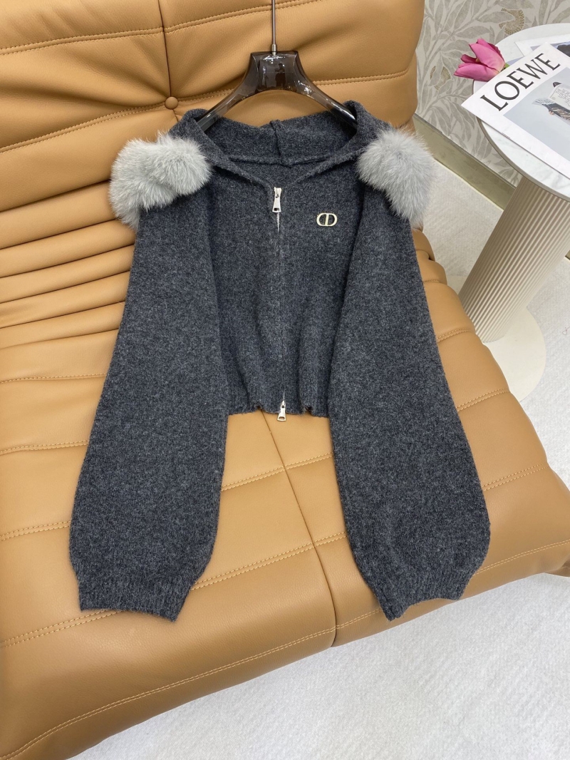 chr1st1an D10r suits